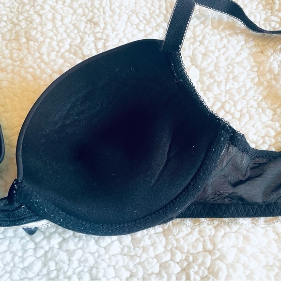Victoria's Secret Bras, Size 32C, Dream Angels, Push-Up, Padded, Lace - Picture 12 of 12